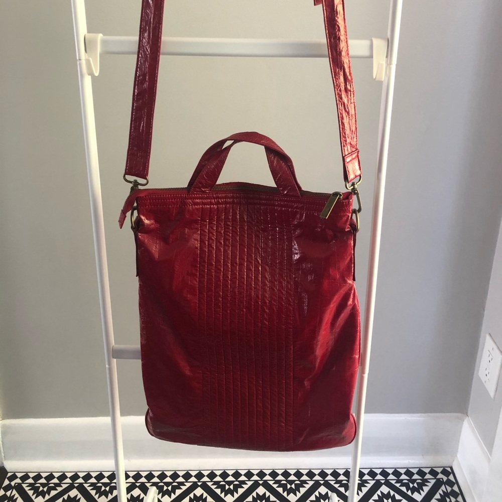 Mat and Nat vegan bag